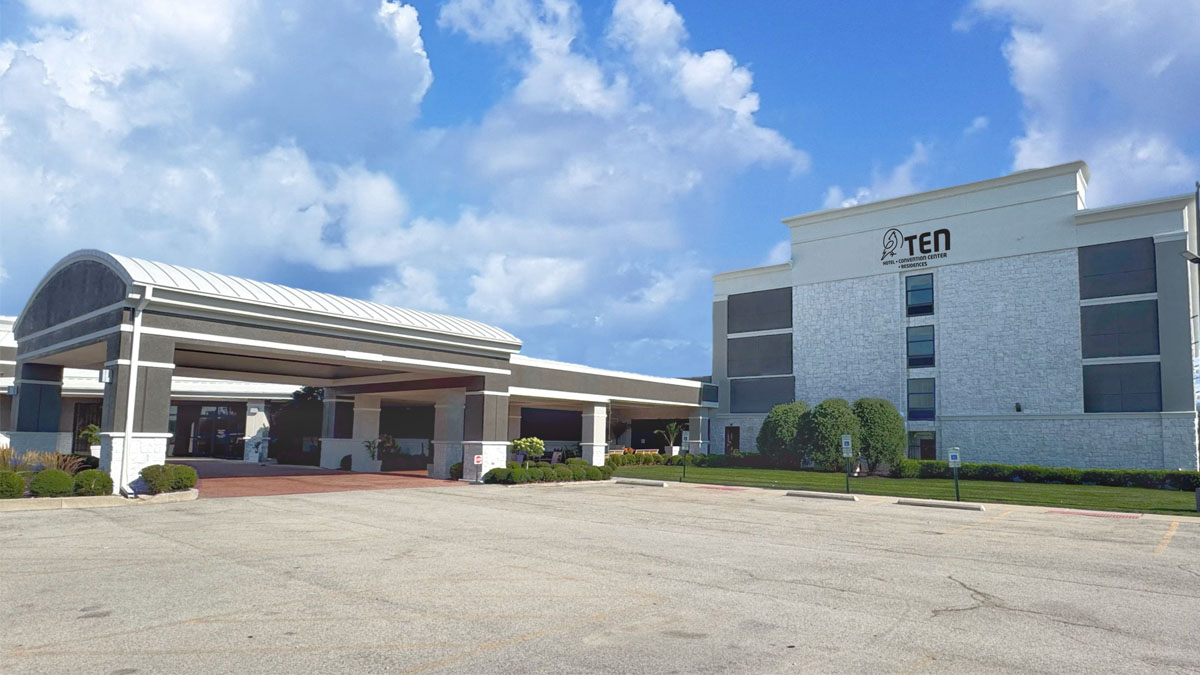 Gurnee Comic Book and Collectibles Show at The Ten Hotel